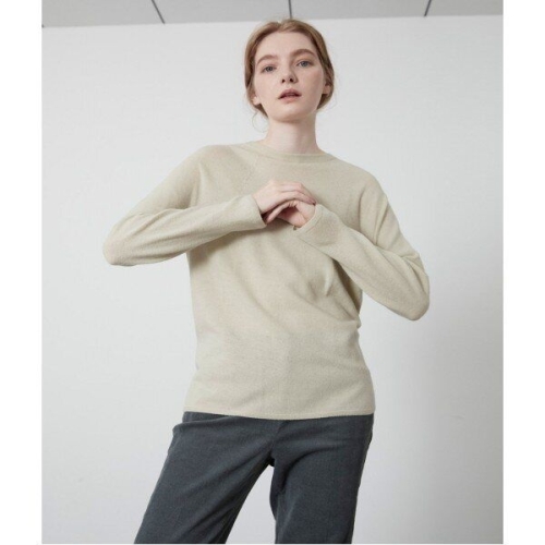 세정 올리비아로렌 여성 소매라인 풀오버_VOCBLYW9311