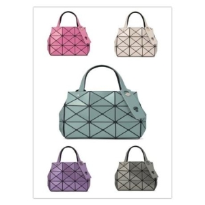 이세이미야케 바오바오 토트백 캐럿 가방 BAO BAO ISSEY MIYAKE CARAT BB33AG610 신상