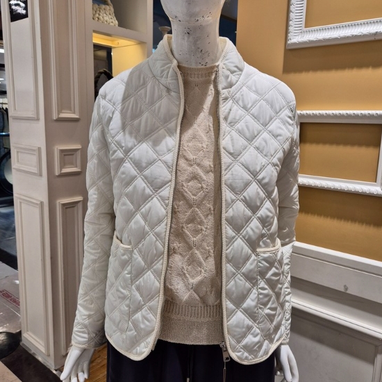  BCBG 퀼팅점퍼 B4D9G901