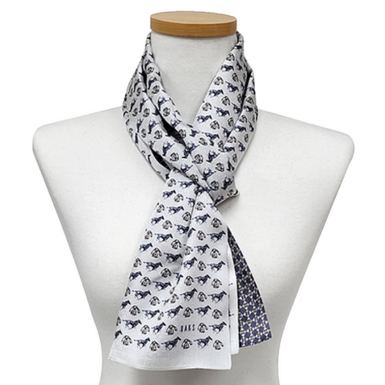 닥스 실크 스카프 SKD012이미지입니다. 누르면 해당 게시물로 새창이동합니다.