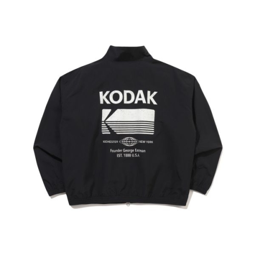 코닥 에센셜 빅로고 스탠넥 자켓 BLACK K6123LJKH1BLK 1133999
