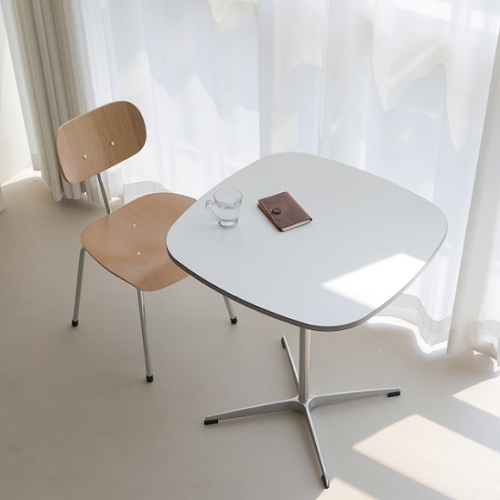 ���� �ǹ����� �ձٻ簢 ȭ��Ʈ HPL ��Ź 600