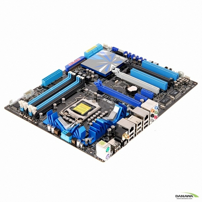 ASUS P7P55D Deluxe + XONAR DS STCOM