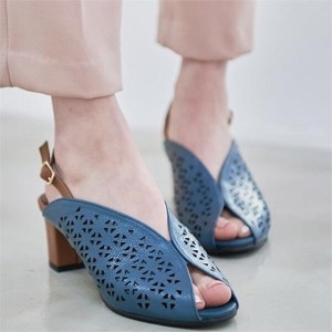 니나스파리 니나스파리 저 삼각펀칭 승링백 오픈토 펌프스 0K273