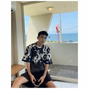 파타고니아 조폭 깡패 건달 셔츠 깡패셔츠 하와이안셔츠 페이즐리 바람 플라워 남성 여름 얇은 아이스 실크 자외선차단 고급 반팔 재킷 2..