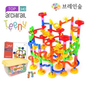 아키레일 티니 탑