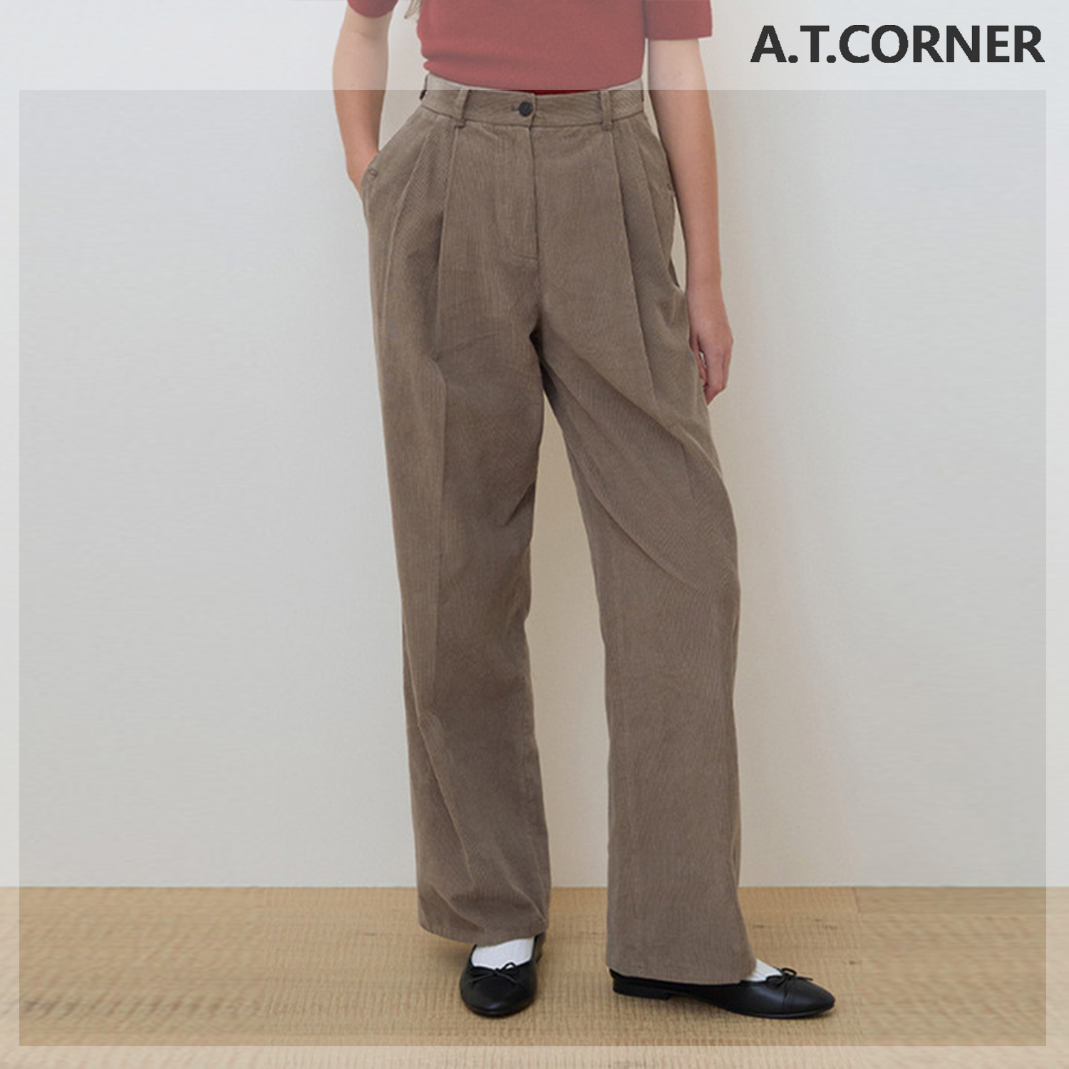 LF 앳코너 포튼 포인트 코듀로이 슬랙스 AEPA4C407K1