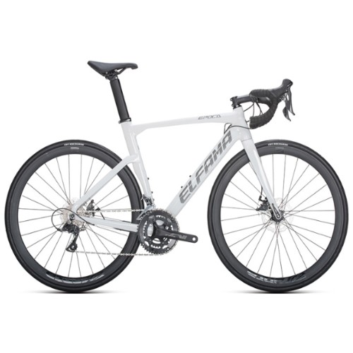 ���ĸ� ����ī E2000D (2025����)