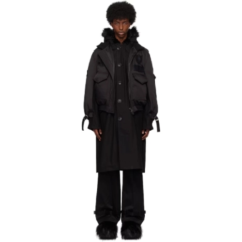 사카이 블랙 SPIEWAK 곤즈 멀티 패치 다운 코트 242445M176003