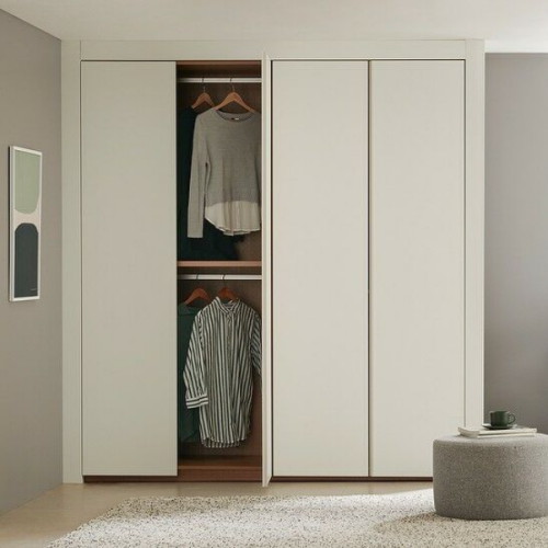 �ѻ� ���̿� ä�� ������ �ٹ����� �����