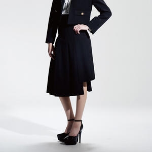 리미티드 플립 미디 스커트_Y15YPK041