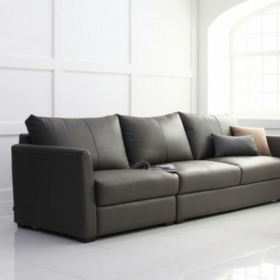 �ý������� ���� 440 õ������ ���� 4�ο�