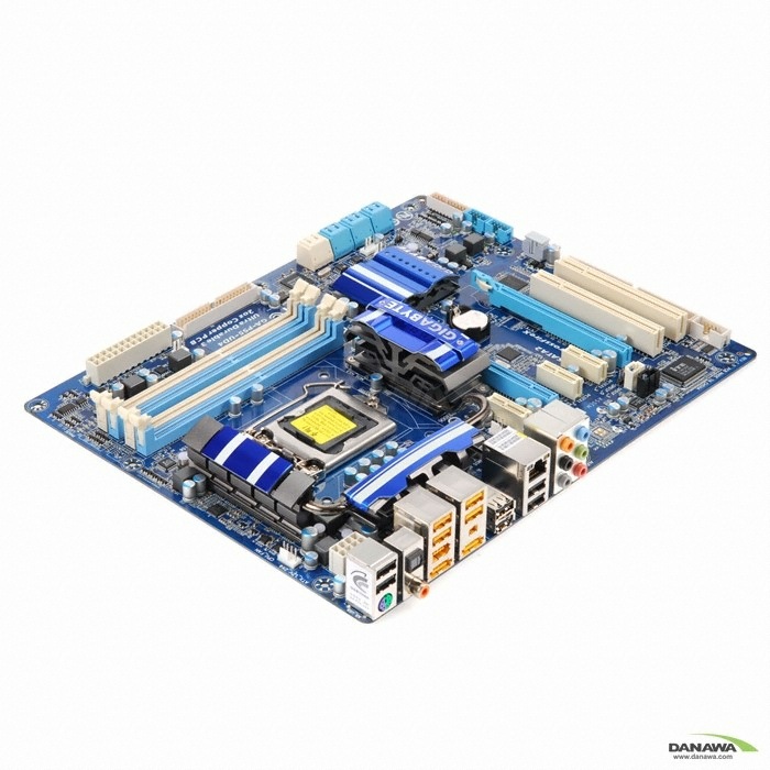 GIGABYTE GA-P55-UD4_이미지