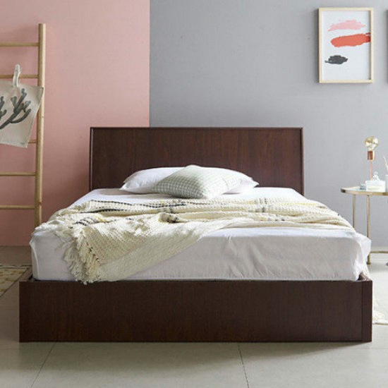 ���Ͱ��� �� ������ ���� ħ�� Q