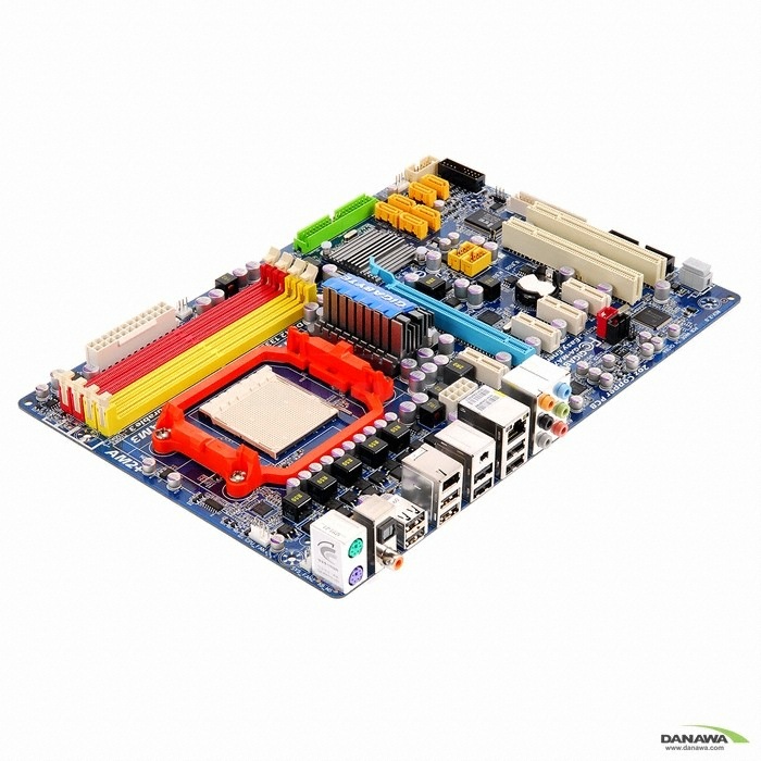 GA-MA770-UD3 V2 ACC AM3