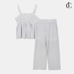 엘케이트 여성 투피스 도트 슬리브리스 셋업 쿨밴딩 와이드핏 플리츠 팬츠 LPPA007이미지입니다. 누르면 해당 게시물로 새창이동합니다.