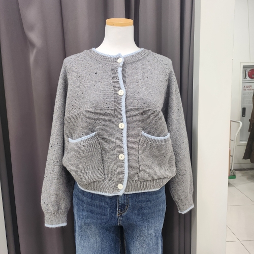 포커스 띠배색 가디건_FS6A3KC3035