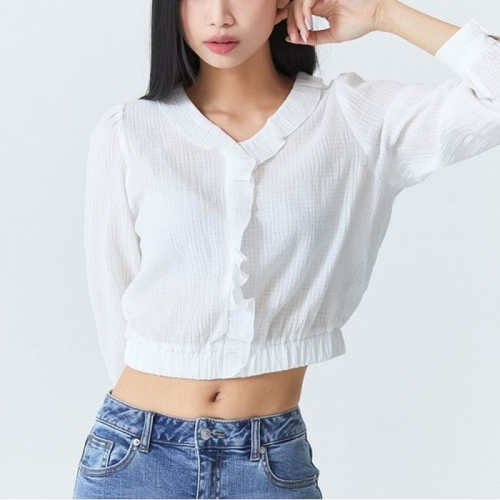 오스카전자 미쏘 프릴디테일 크롭 블라우스 MIWBLC404G-T