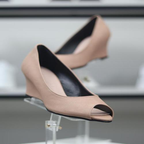 세이브존03 여성용 오픈 토 6cm 웨지힐 샌들 펌프스 BY AQ26S129