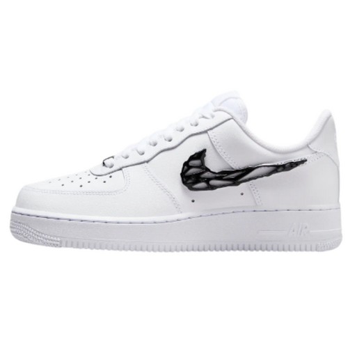 나이키 에어 포스 1 07 LX IF1686-101