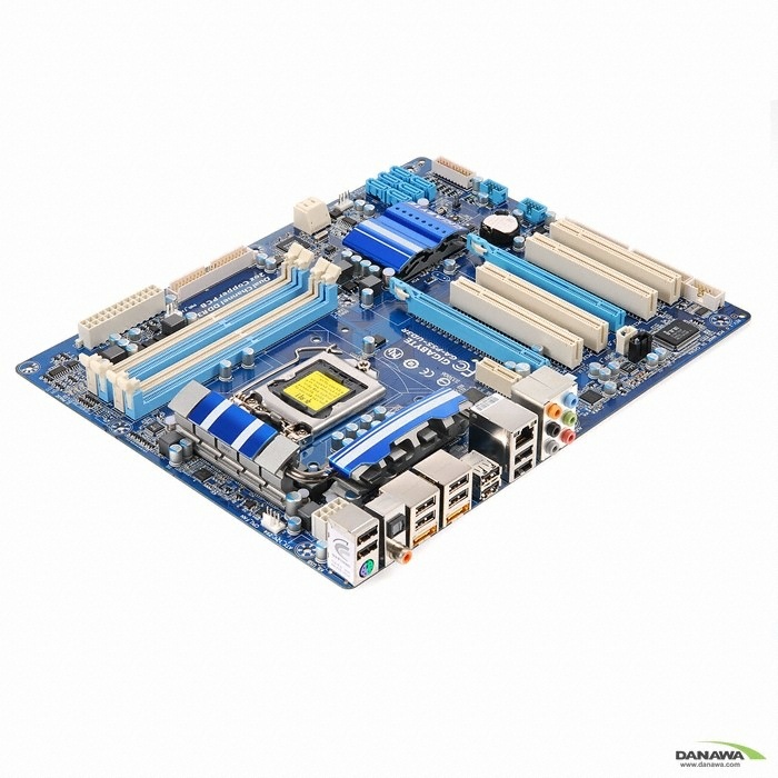 GIGABYTE GA-P55-UD3R : 다나와 가격비교