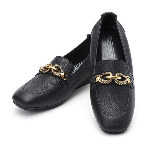 가이거 여성 아이넌 로퍼이미지입니다. 누르면 해당 게시물로 새창이동합니다.