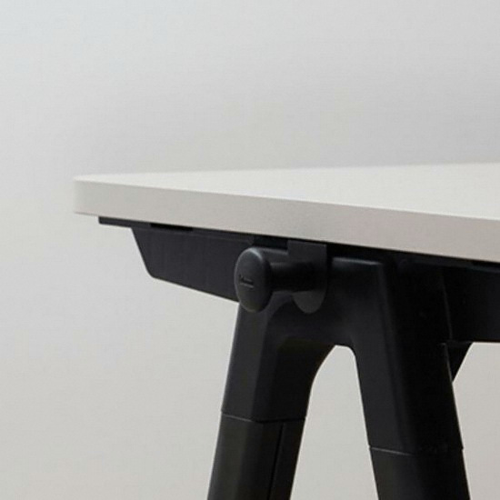 일룸 로이모노 책상 (1400x600)_이미지