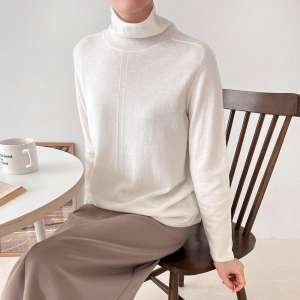 옷자락 다잇템 여자 박시 민무늬 이너목폴라티 컬러웨이 얇은 울 니트_18980971_이미지