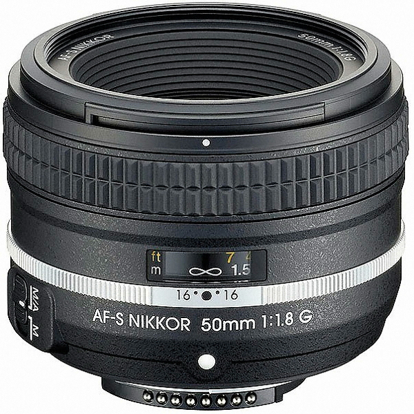 ���� ���ڸ� AF-S NIKKOR 50mm F1.8G ����� �����