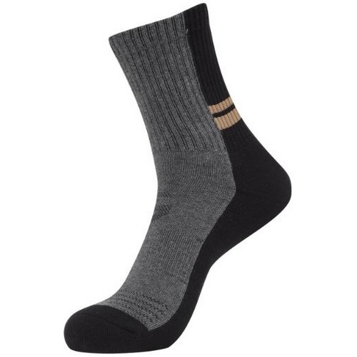 엘르골프 로고 중목 양말 6L18352-199이미지입니다. 누르면 해당 게시물로 새창이동합니다.