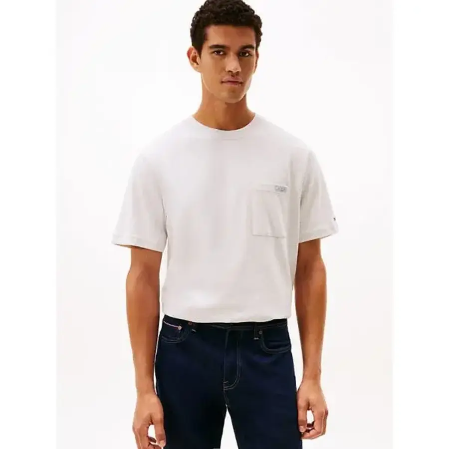 타미힐피거 릴렉스드 저지 크루넥 티셔츠 헤더드 뉴스프린트 베이지 MW0MW40410AFL_이미지