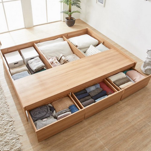 �ķθ� Ŭ���� ��Ƽ���� ħ�� Q