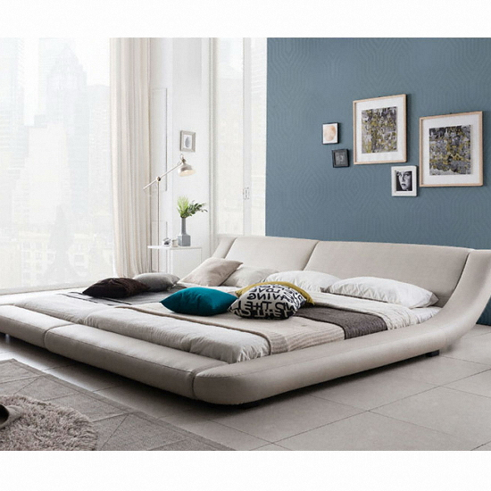 ����Ʈ���� ��� ���ϵ� �ٴ� ������ ħ�� �׷��� SS