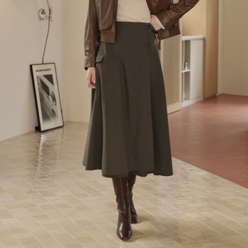 리안뉴욕 아웃포켓 랩 플레어 스커트 559767