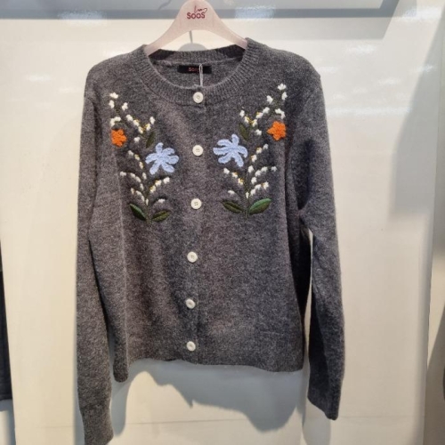 SOOS HC36 꽃자수가디건 S254BKTB65 43269972