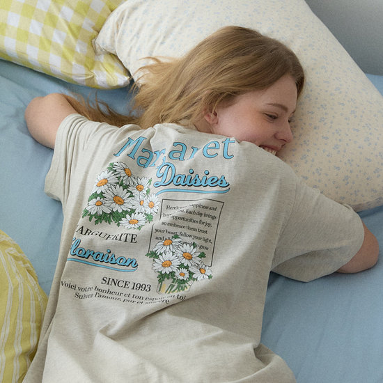 아워호프 마가렛 포스터 티셔츠 Oatmeal HK26SP-TS37-OAT