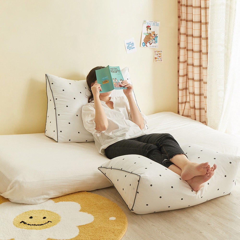 크림 순면 삼각등쿠션