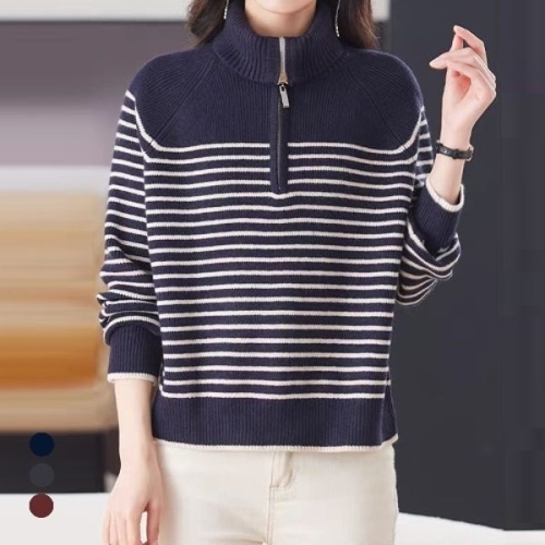 하난에프씨 KARRA 코지스트라이프반집업니트_A5W0169