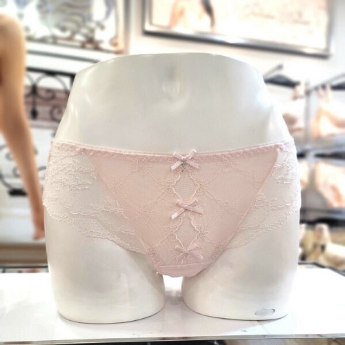 에블린 프리미엄 리본 발레코어 레이스팬티 EBWQE2204D