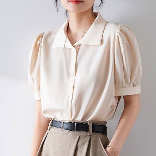 카라넥 반팔 블라우스 어깨셔링 퍼프소매 오피스룩 WF0D86B