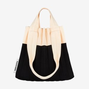 플리츠마마 투웨이쇼퍼백 화이트블랙 226146