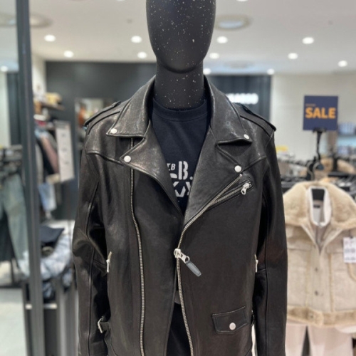 �Ѽ������� ��Ŀ�� ���� ���� ����Ų ���̴� �������� BKR24U310LR