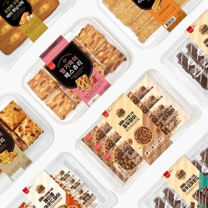 오븐에 구운 파이 2봉 패스츄리 휘낭시에 호두 아몬드 스틱 메이플 초코 딸기 와플 마늘 바게트 도넛