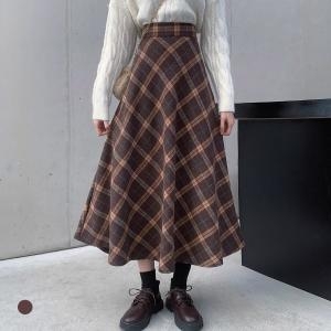 하난에프씨 KARRA 폴체크플레어스커트_KB4FSK003C-F