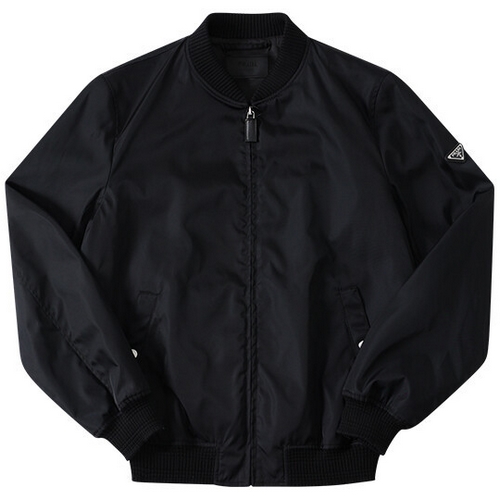 프라다 리나일론 트라이앵글 로고 봄버 자켓 SGH038 1WQ8 F0002이미지입니다. 누르면 해당 게시물로 새창이동합니다.