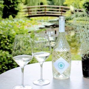 안나스피나토 무알콜 스파클링 제로 와인 750ml이미지입니다. 누르면 해당 게시물로 새창이동합니다.