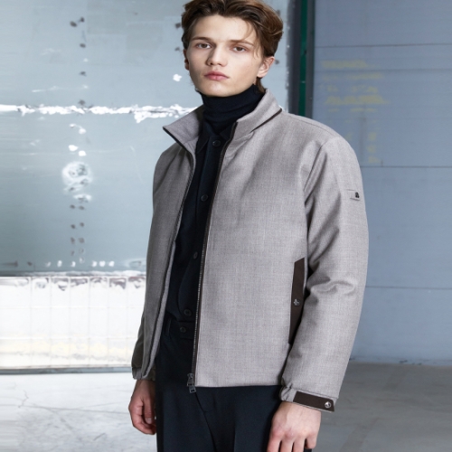 ������ Comfort Wool�ú����� �����ٿ� ���� ARJU3D313I3