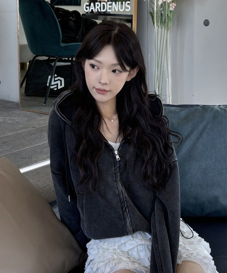 피그먼트 ltgt CREAM SODA LAB 크림소다랩 가죽 패치 크롭 후드 집업 블랙 CHZZ44F124 2122106_이미지