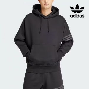 아디다스 후드티 스트릿 뉴클래식 후디 긴팔티 IP3286