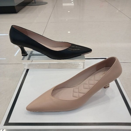 엘칸토 스틸레토 여성 펌프스_LCWD22U513이미지입니다. 누르면 해당 게시물로 새창이동합니다.